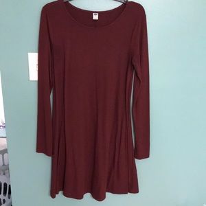 Women’s dark red burgundy sweater dress